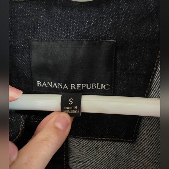 Banana Republic Mens Denim Jacket - Picture 2 of 5